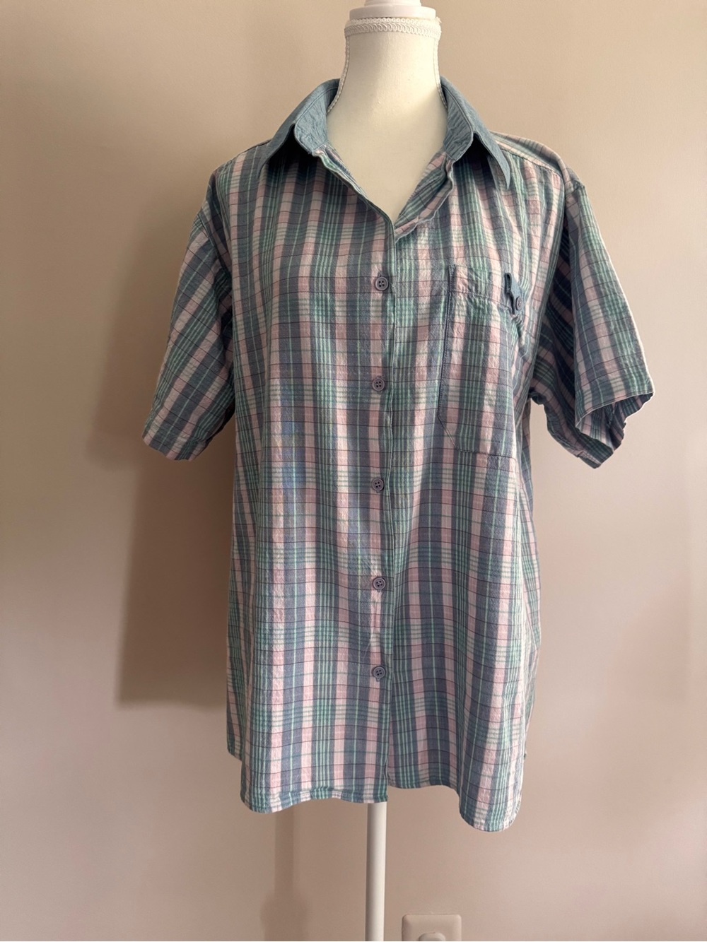 Maternity - Baby On Board - Casual Short-Sleeve Plaid Button-Down Shirt